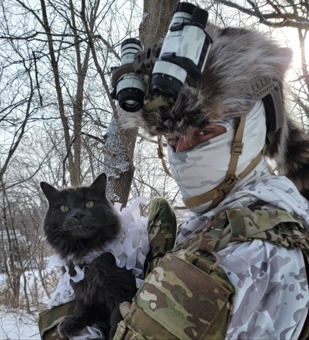 NNV Daniel Goon Raccoon high-cut helmet cover