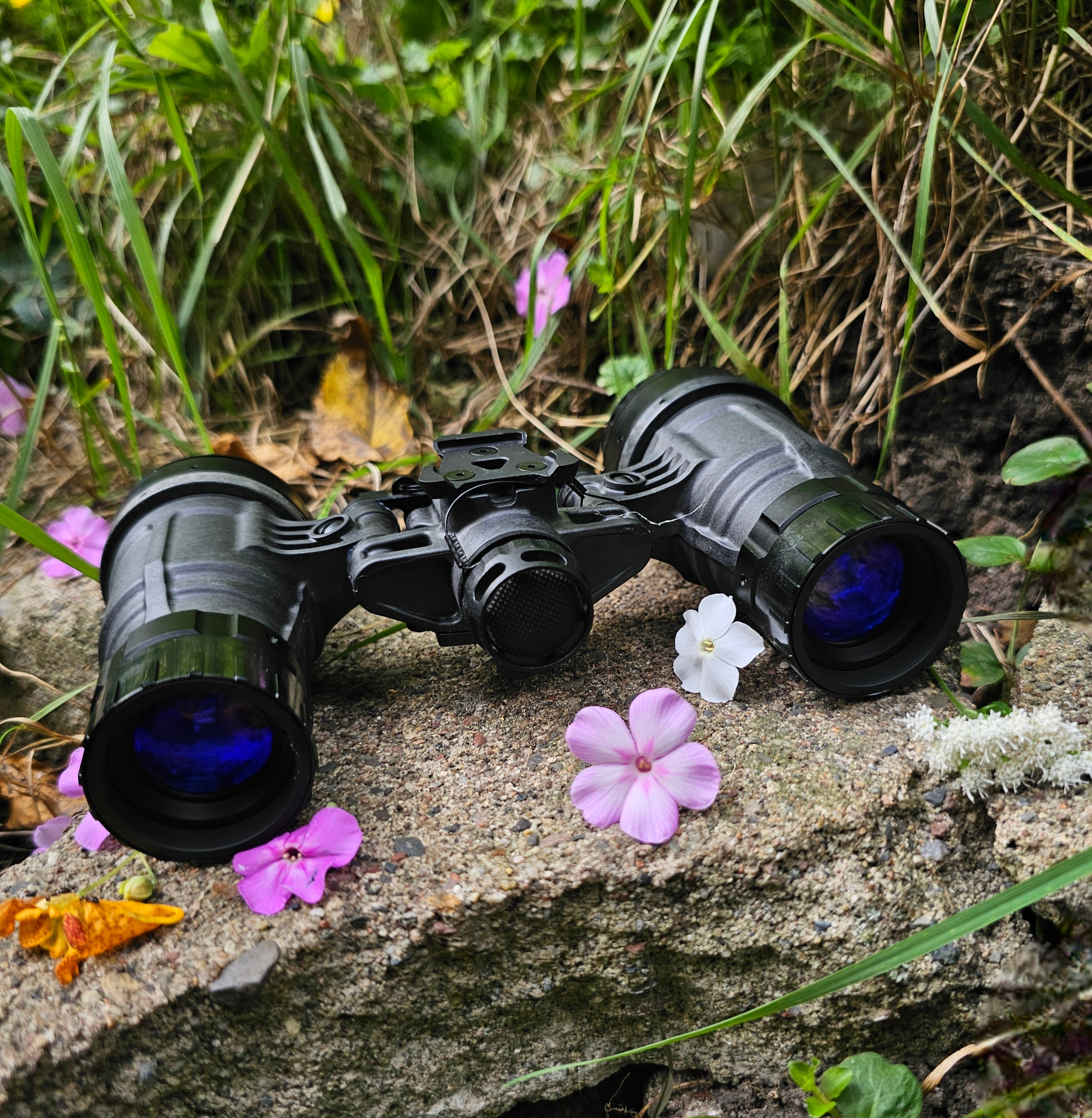 Photonis gen 2 white phosphor Katana – nicksnightvision
