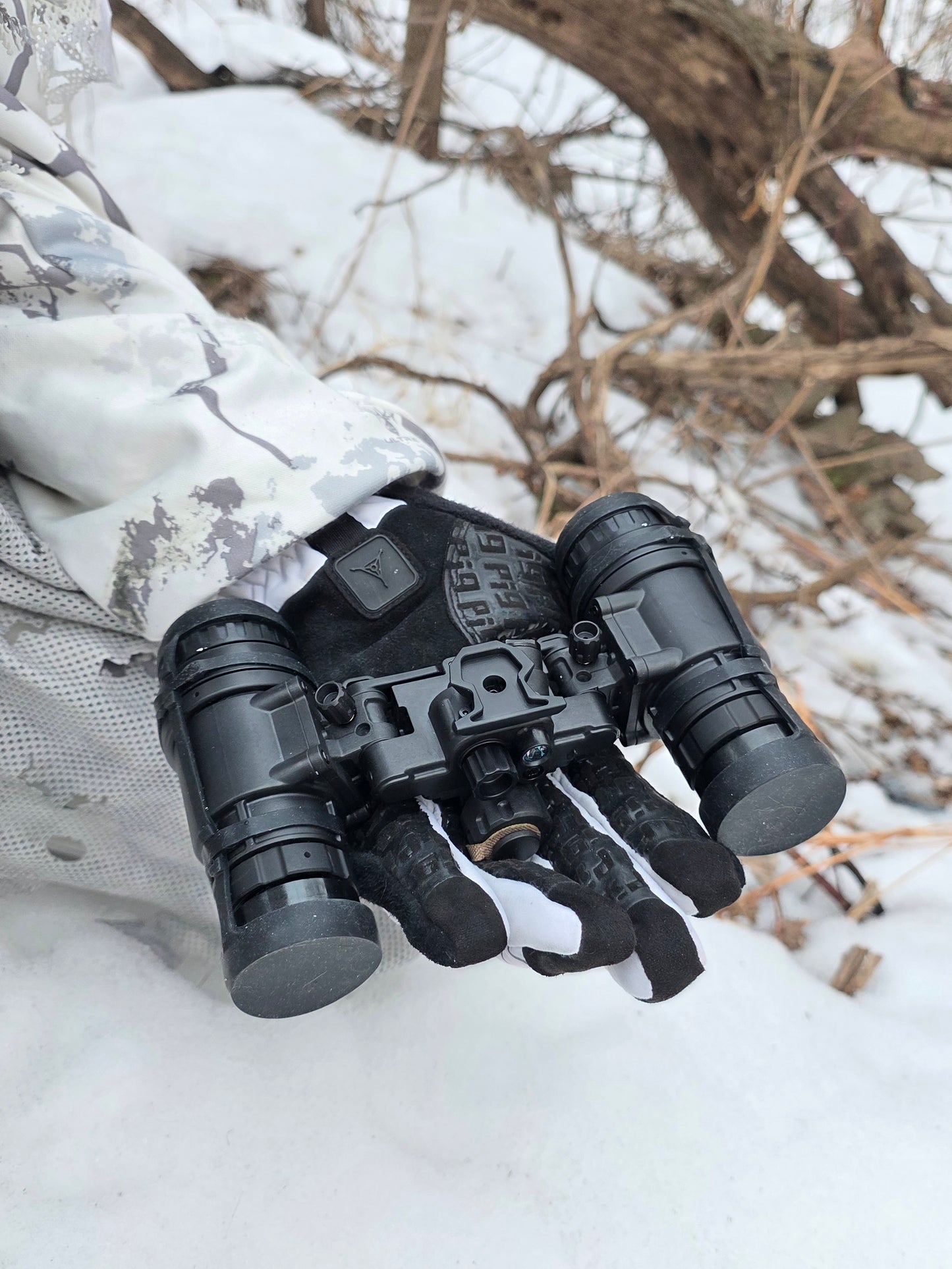 Aeon Night Vision Binocular