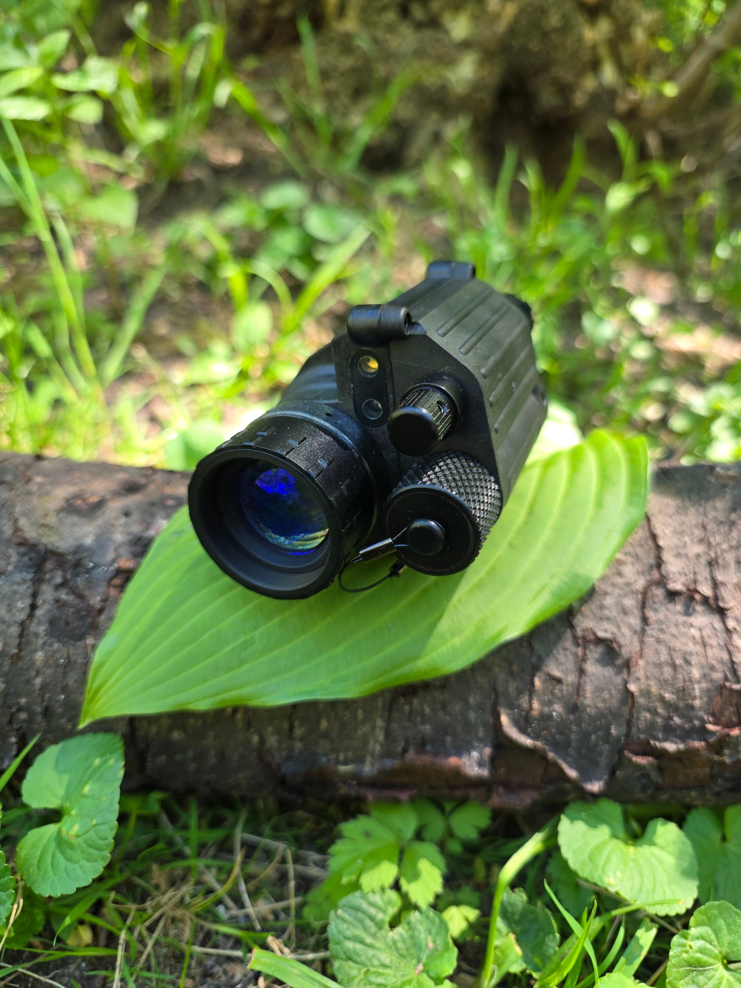 Photonis high gain green phosphor PVS-14 – nicksnightvision