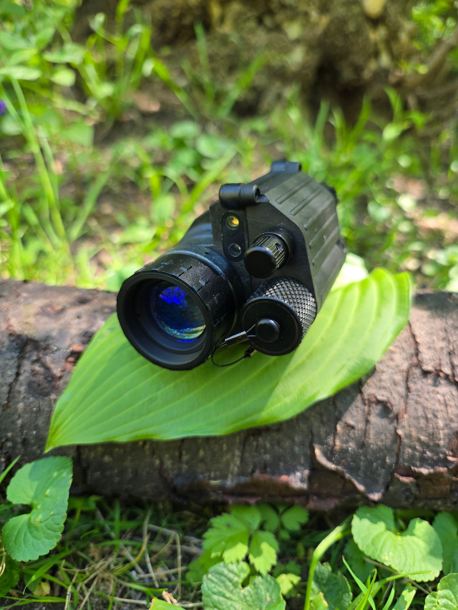 Photonis high gain green phosphor PVS-14 – nicksnightvision