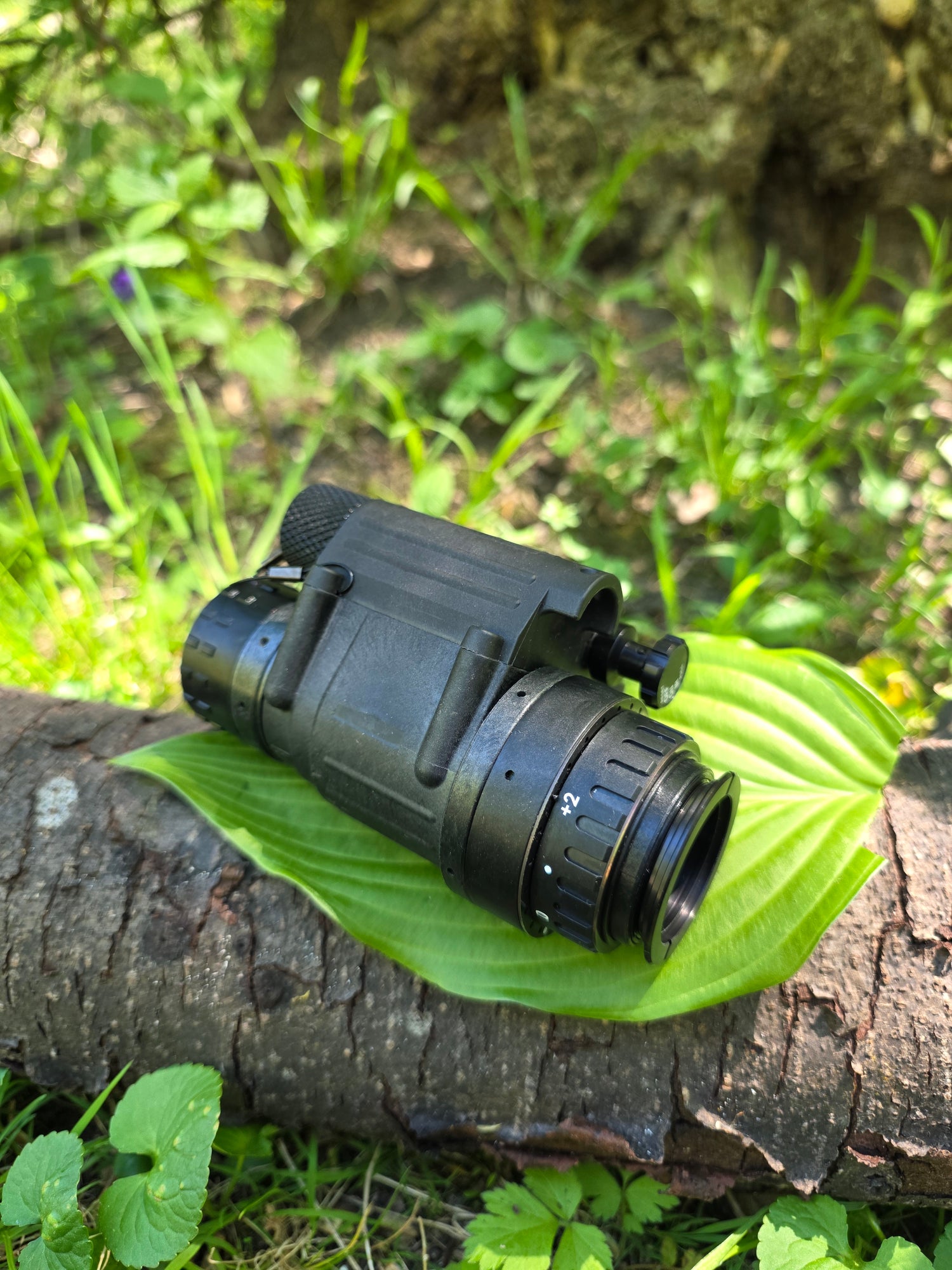 Photonis high gain green phosphor PVS-14 – nicksnightvision