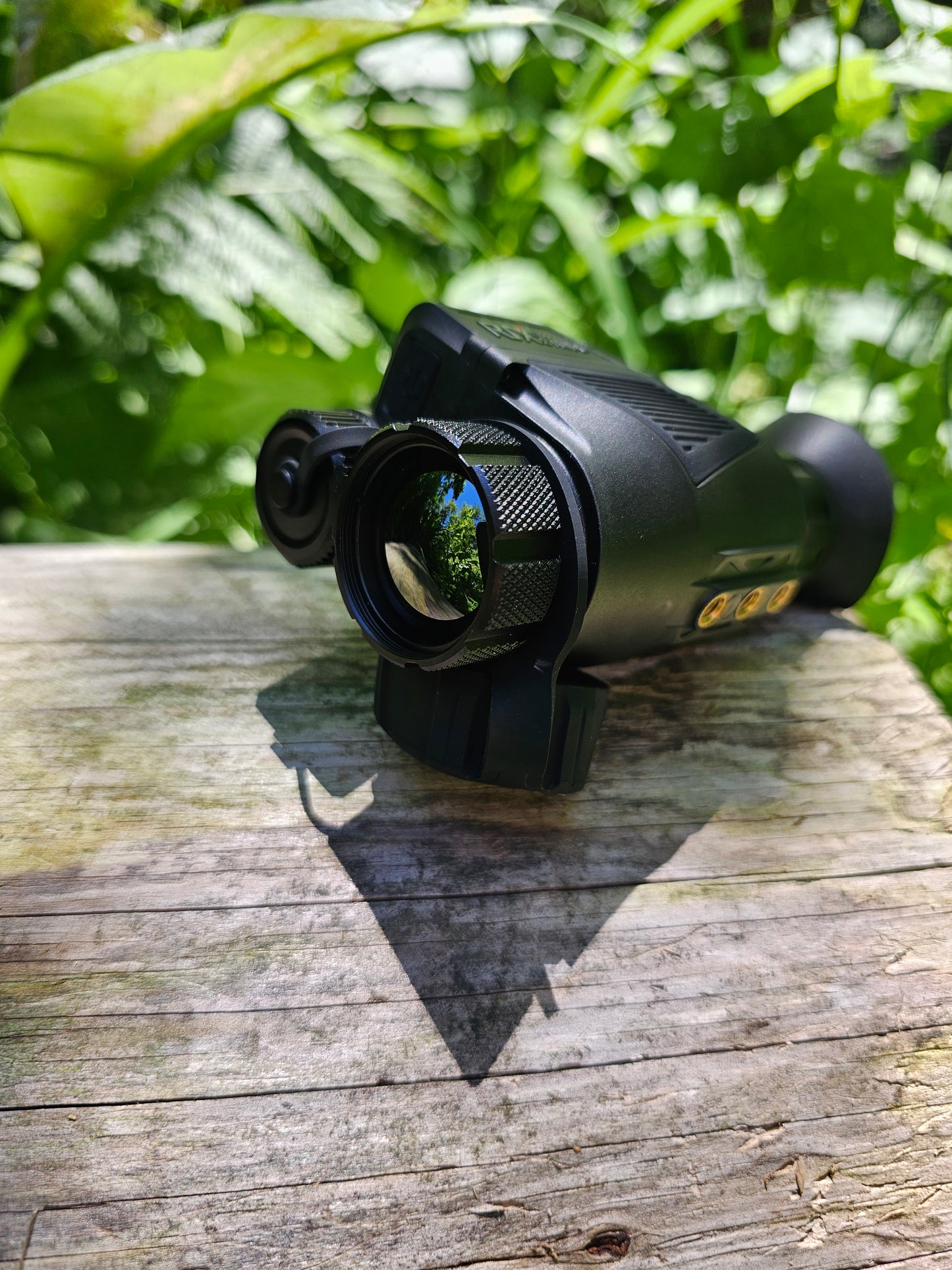 RIX stride ST6 lightweight compact thermal monocular