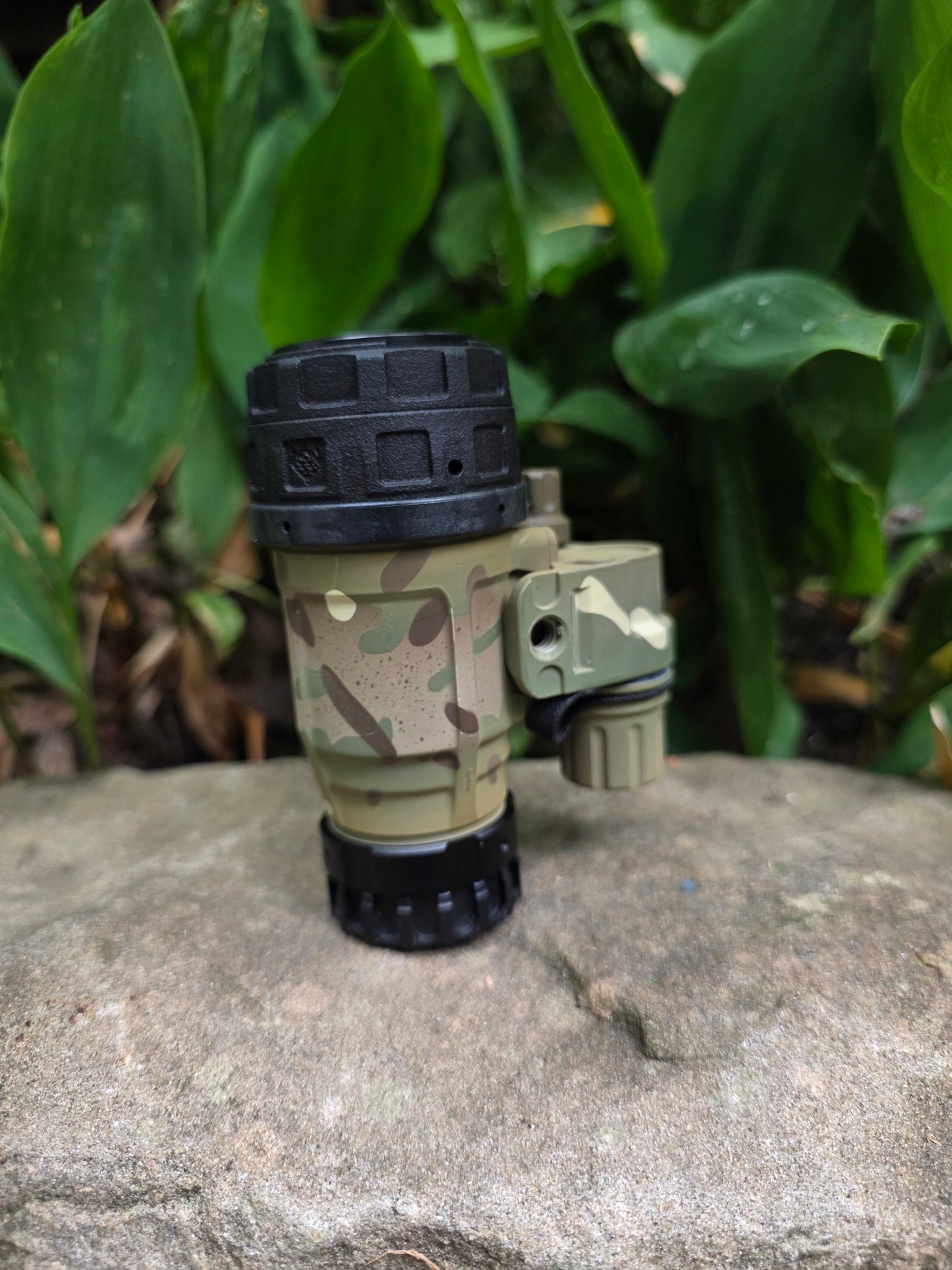 Talon lightweight monocular